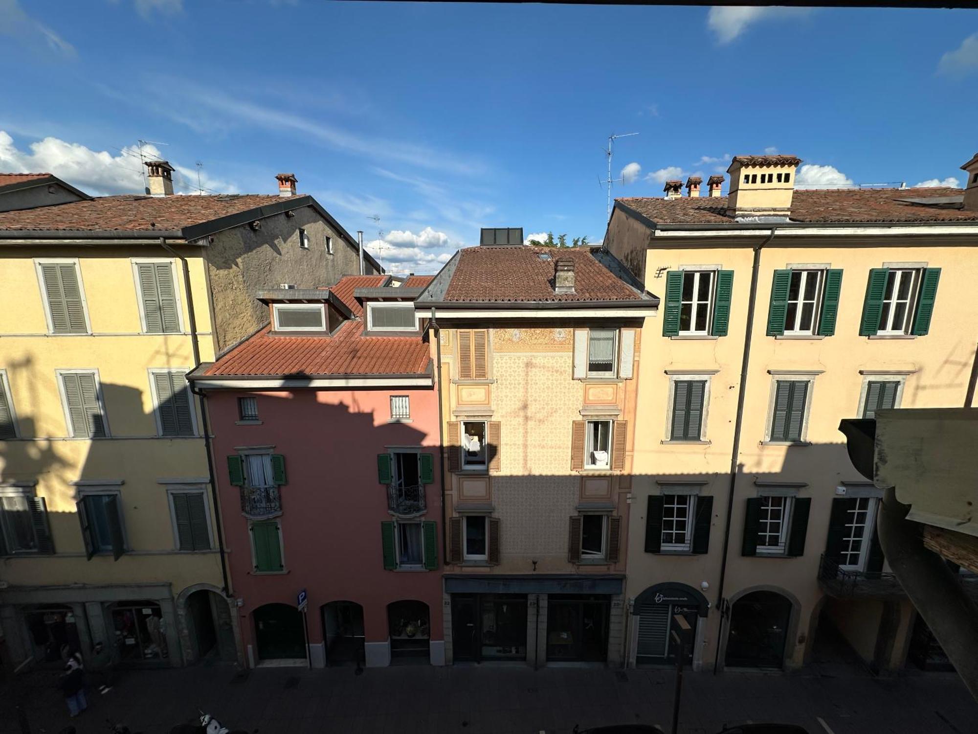 La Mansardina Di San Leonardo Apartment Bergamo Exterior foto